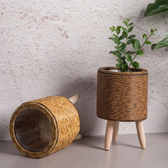cache pot rotin tisse en forme cylindre